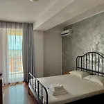 Summerland Mamaia