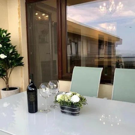 Summerland Apartament Mamaja