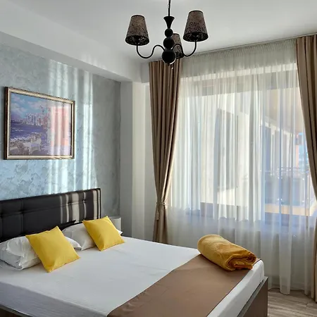 Summerland Apartament