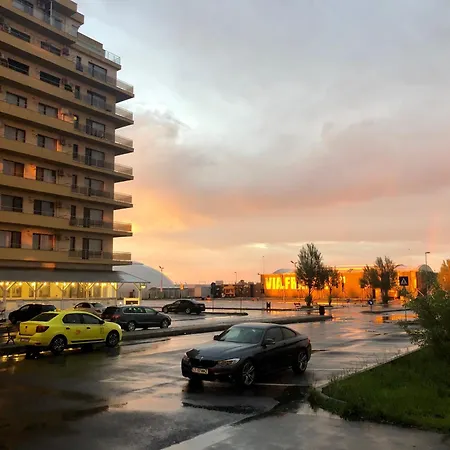 Summerland Apartment