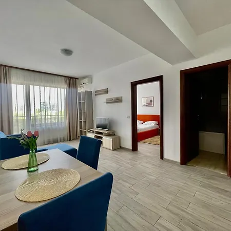 Summerland Mamaja