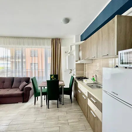 Summerland Apartament